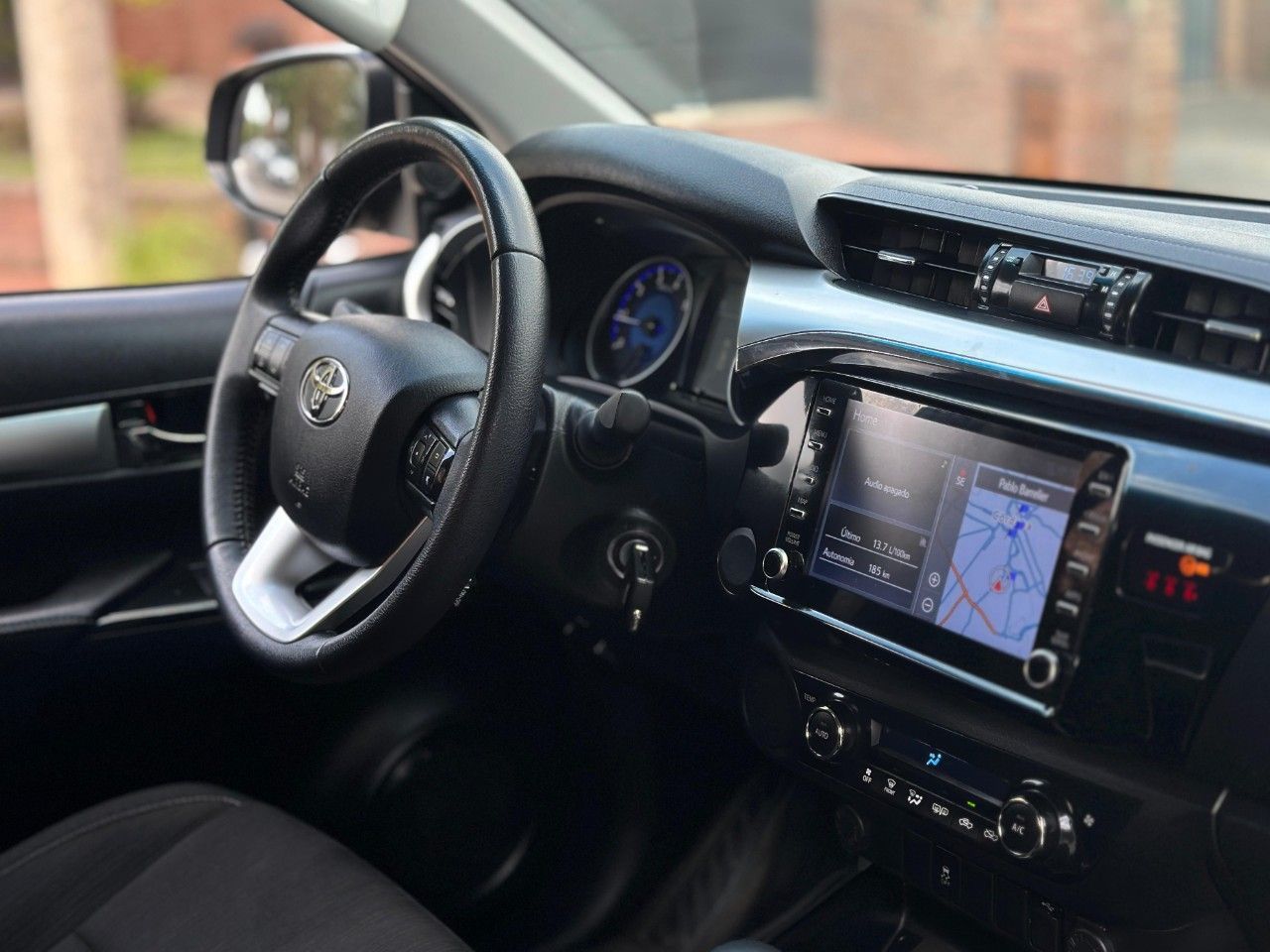 Toyota Hilux Usada Financiado en Córdoba, deRuedas