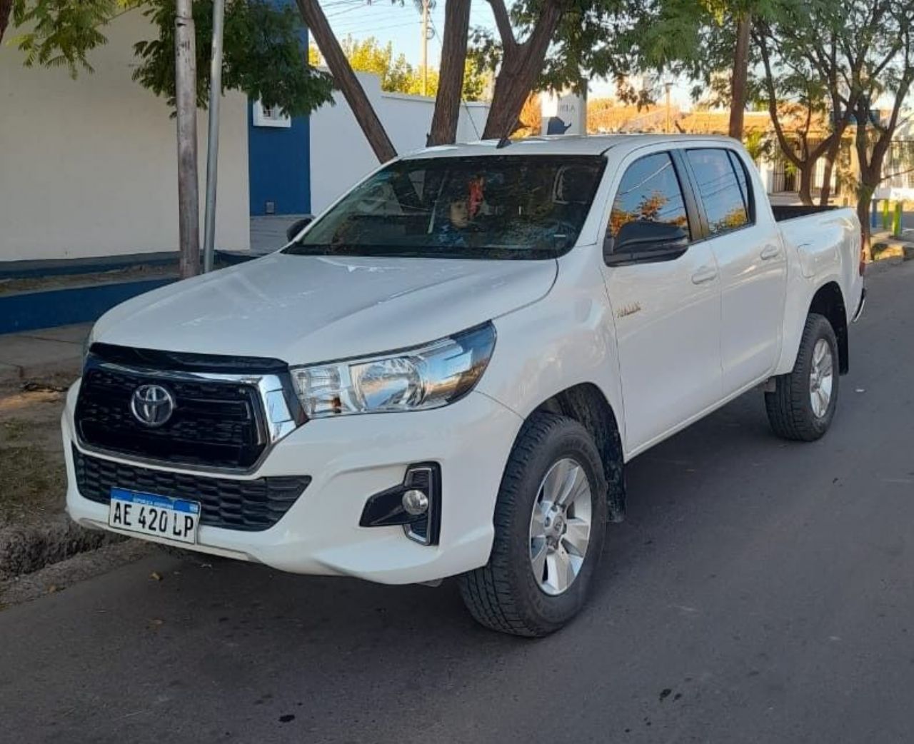 Toyota Hilux Usada en Mendoza, deRuedas