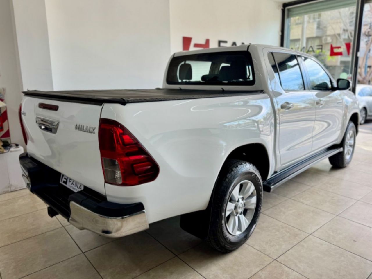 Toyota Hilux Usada Financiado en Mendoza, deRuedas