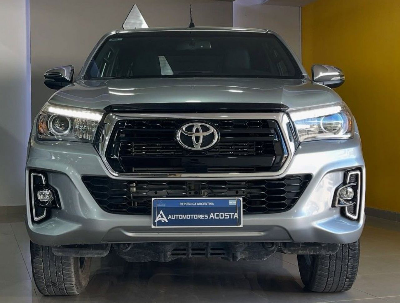 Toyota Hilux Usada Financiado en San Juan, deRuedas