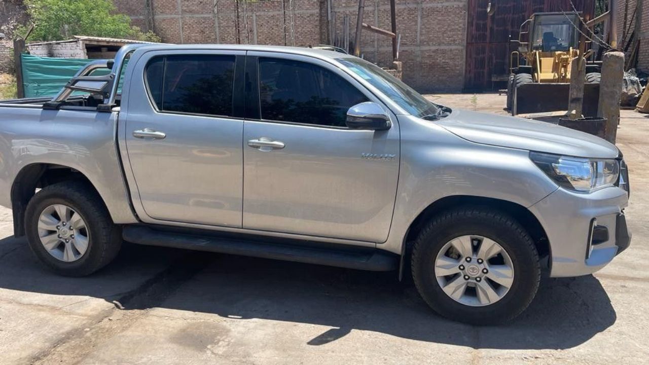 Toyota Hilux Usada en Mendoza, deRuedas