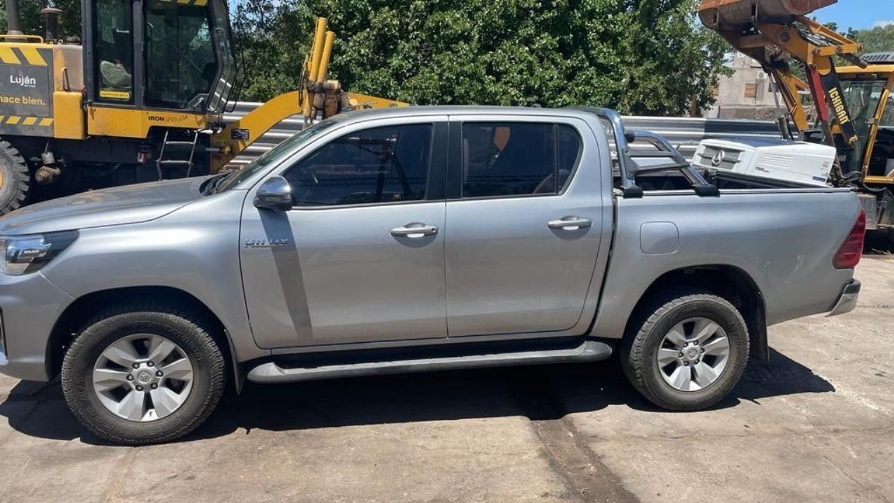 Toyota Hilux Usada en Mendoza, deRuedas