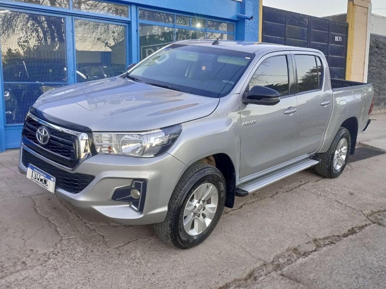 Toyota Hilux Usada Financiado en Mendoza, deRuedas