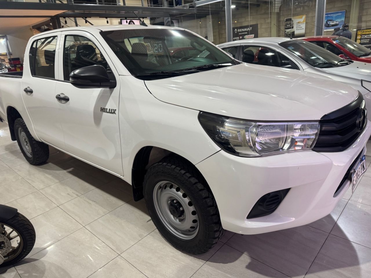 Toyota Hilux Usada Financiado en Mendoza, deRuedas