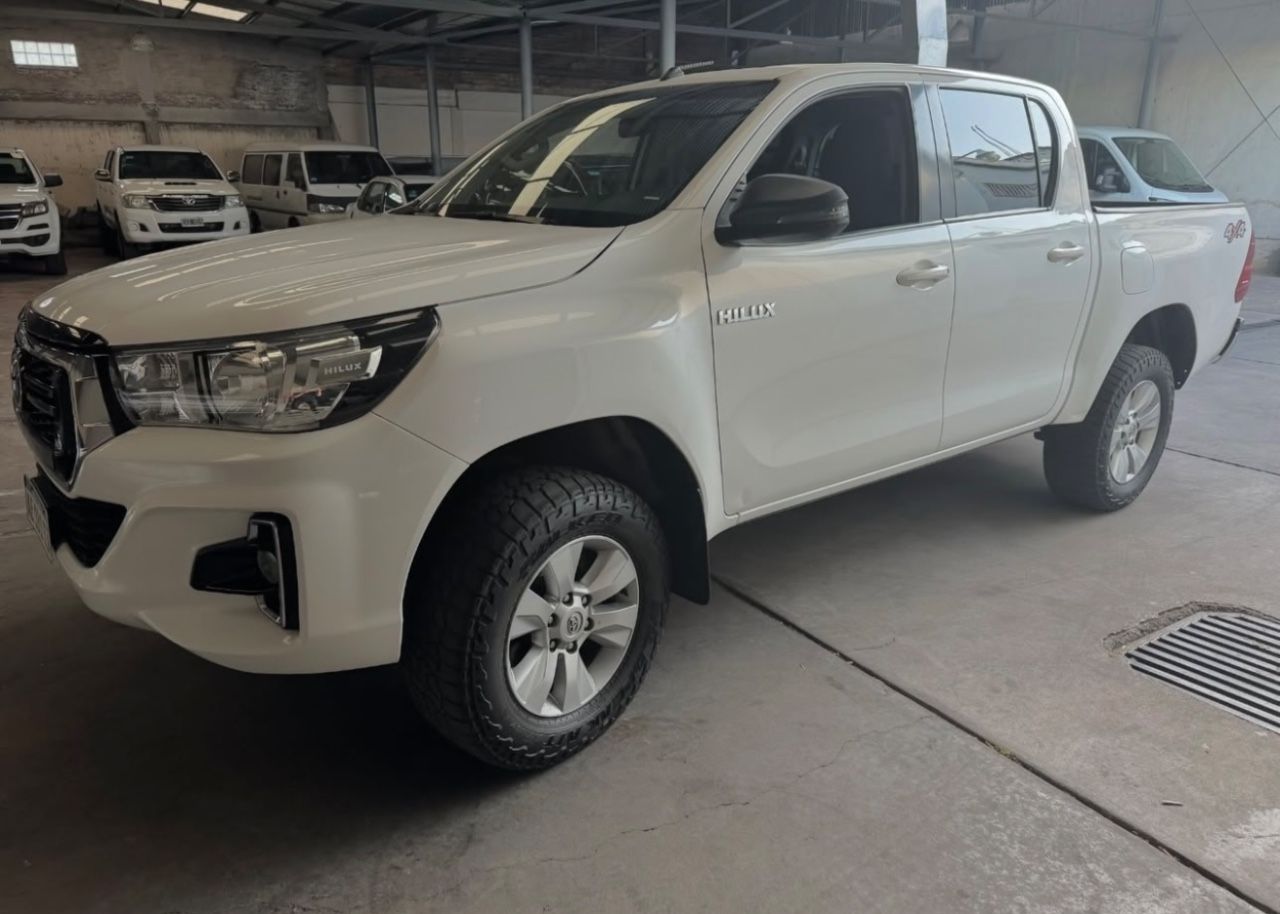 Toyota Hilux Usada en Mendoza, deRuedas