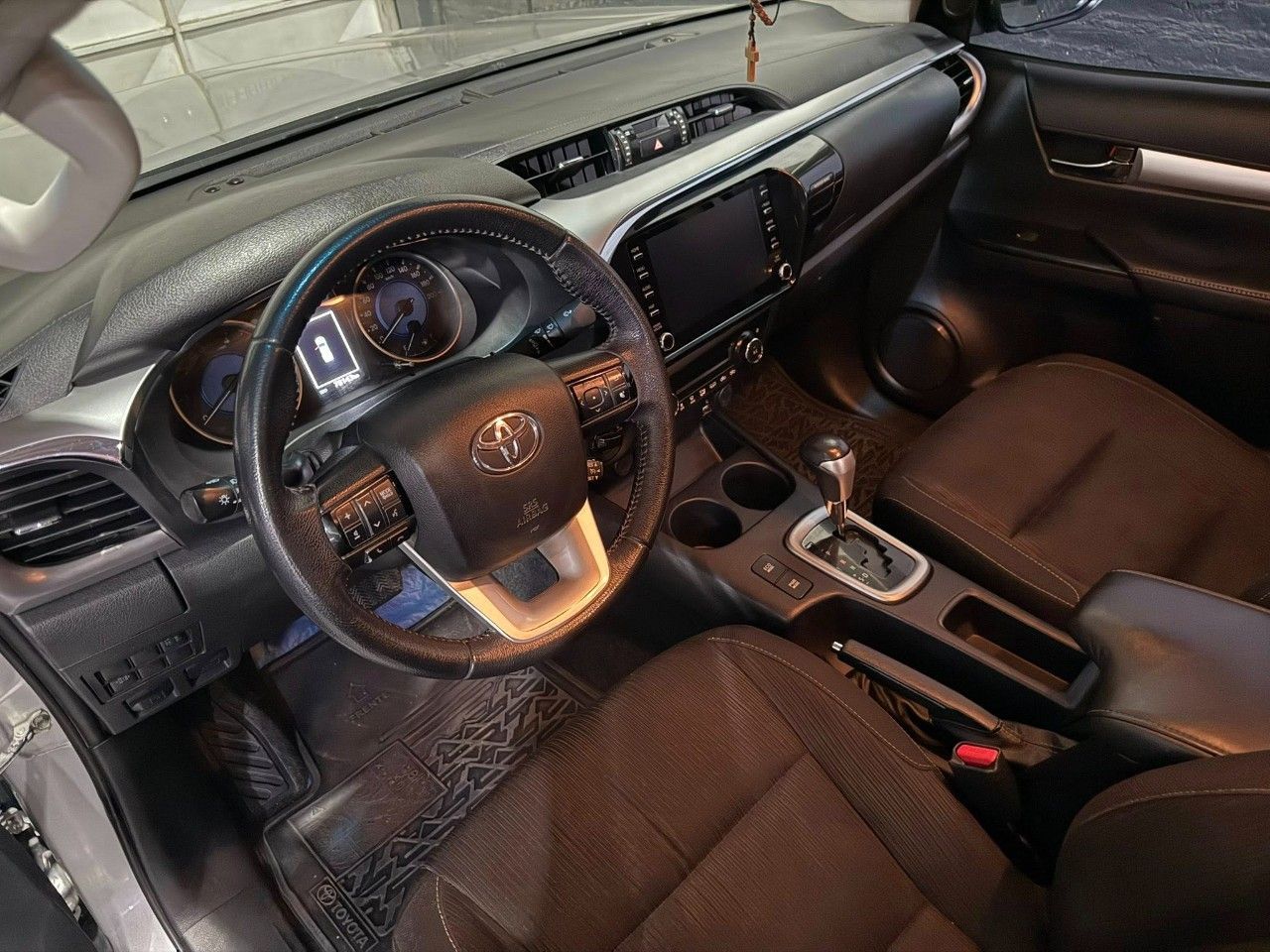Toyota Hilux Usada Financiado en San Juan, deRuedas