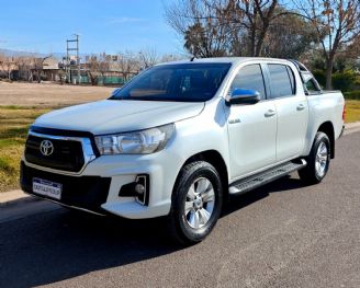 Toyota Hilux Usada en Mendoza Financiado