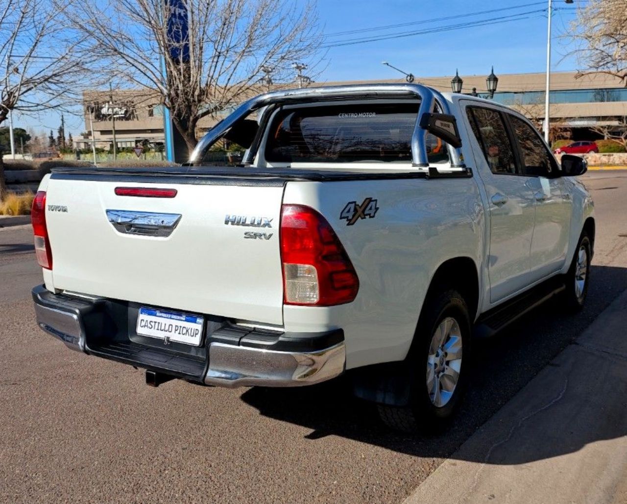 Toyota Hilux Usada Financiado en Mendoza, deRuedas
