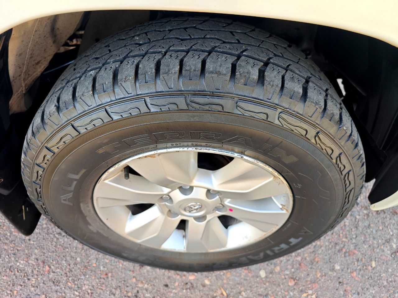 Toyota Hilux Usada Financiado en Mendoza, deRuedas