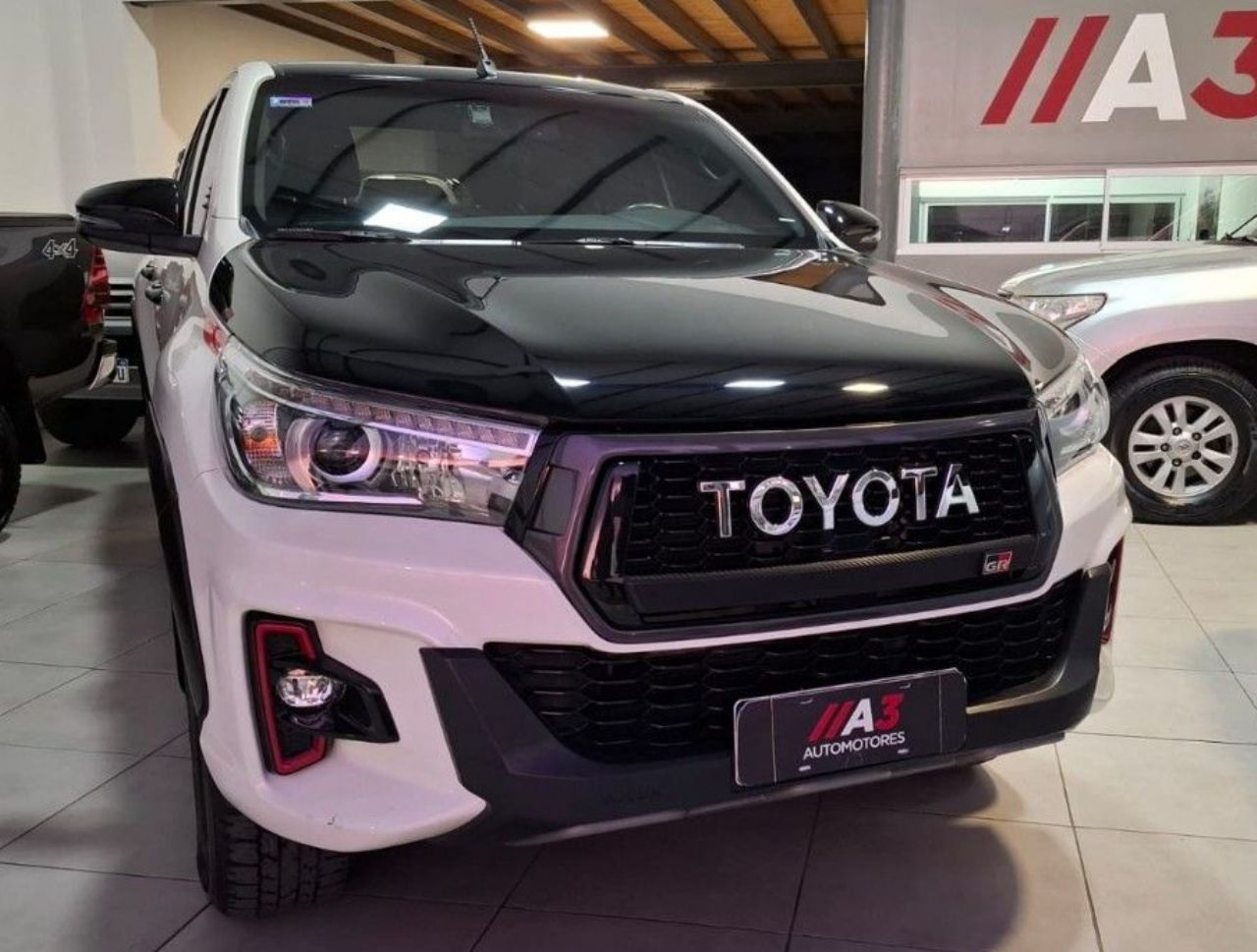 Toyota Hilux Usada Financiado en Mendoza, deRuedas