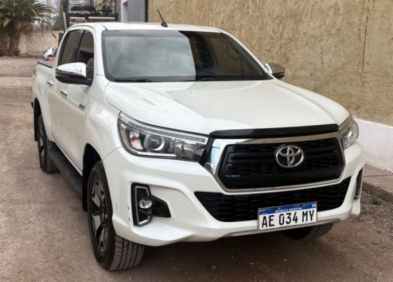 Toyota Hilux Usada en Mendoza, deRuedas