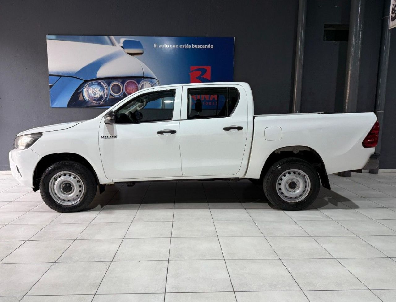 Toyota Hilux Usada Financiado en Mendoza, deRuedas