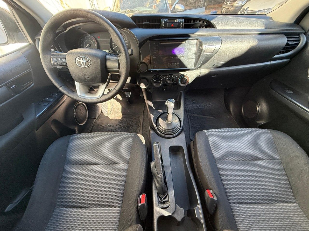 Toyota Hilux Usada Financiado en Mendoza, deRuedas