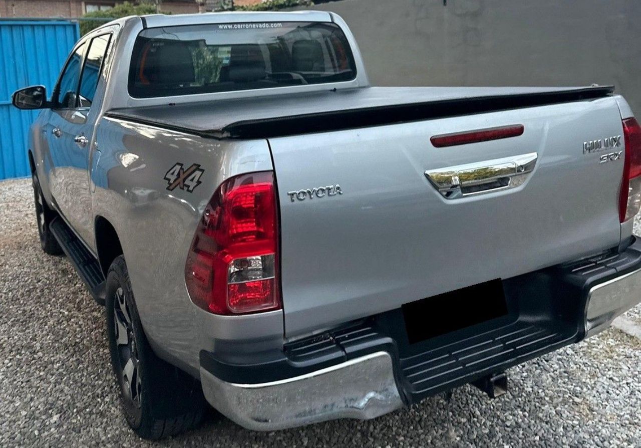 Toyota Hilux Usada Financiado en Córdoba, deRuedas