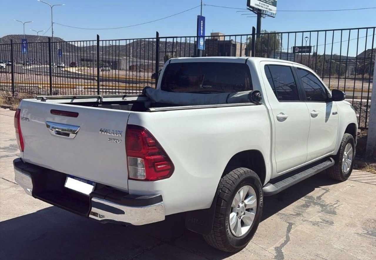 Toyota Hilux Usada Financiado en Mendoza, deRuedas