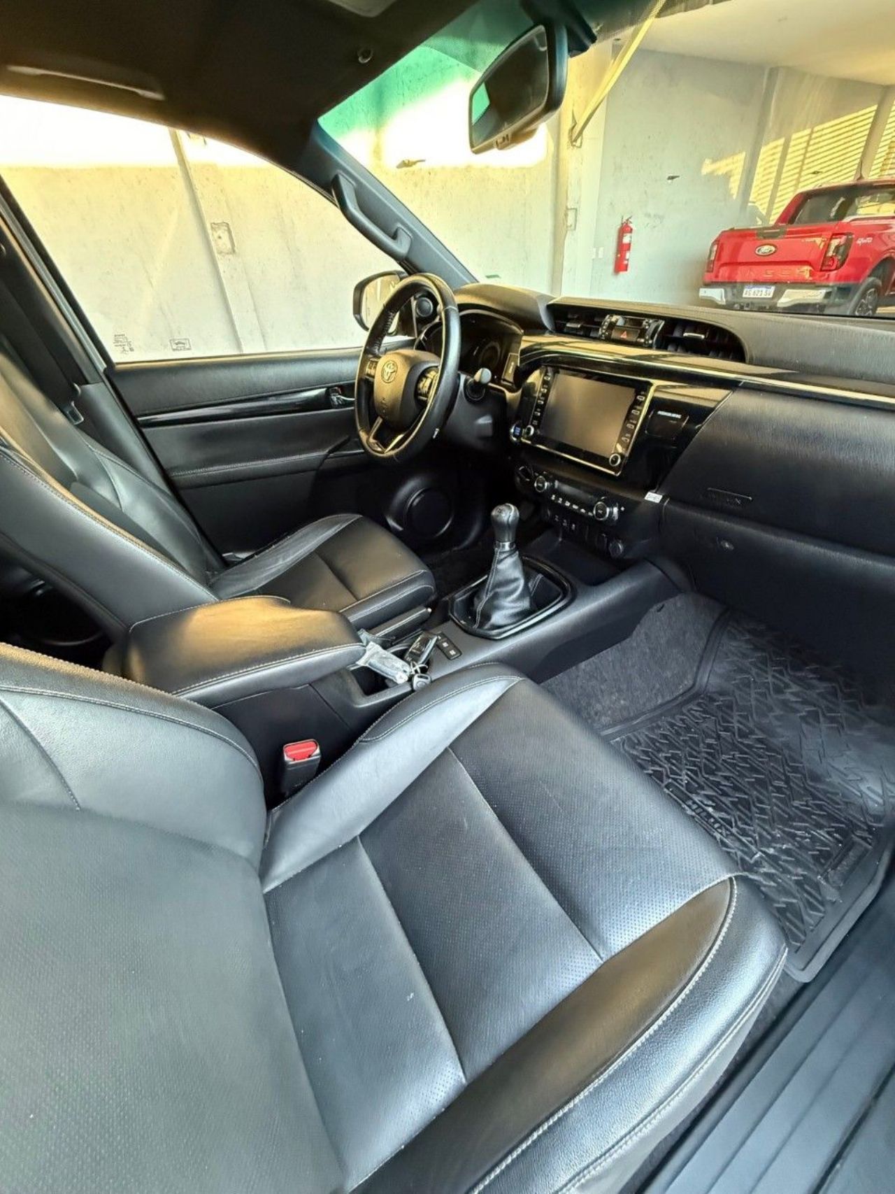 Toyota Hilux Usada Financiado en Mendoza, deRuedas