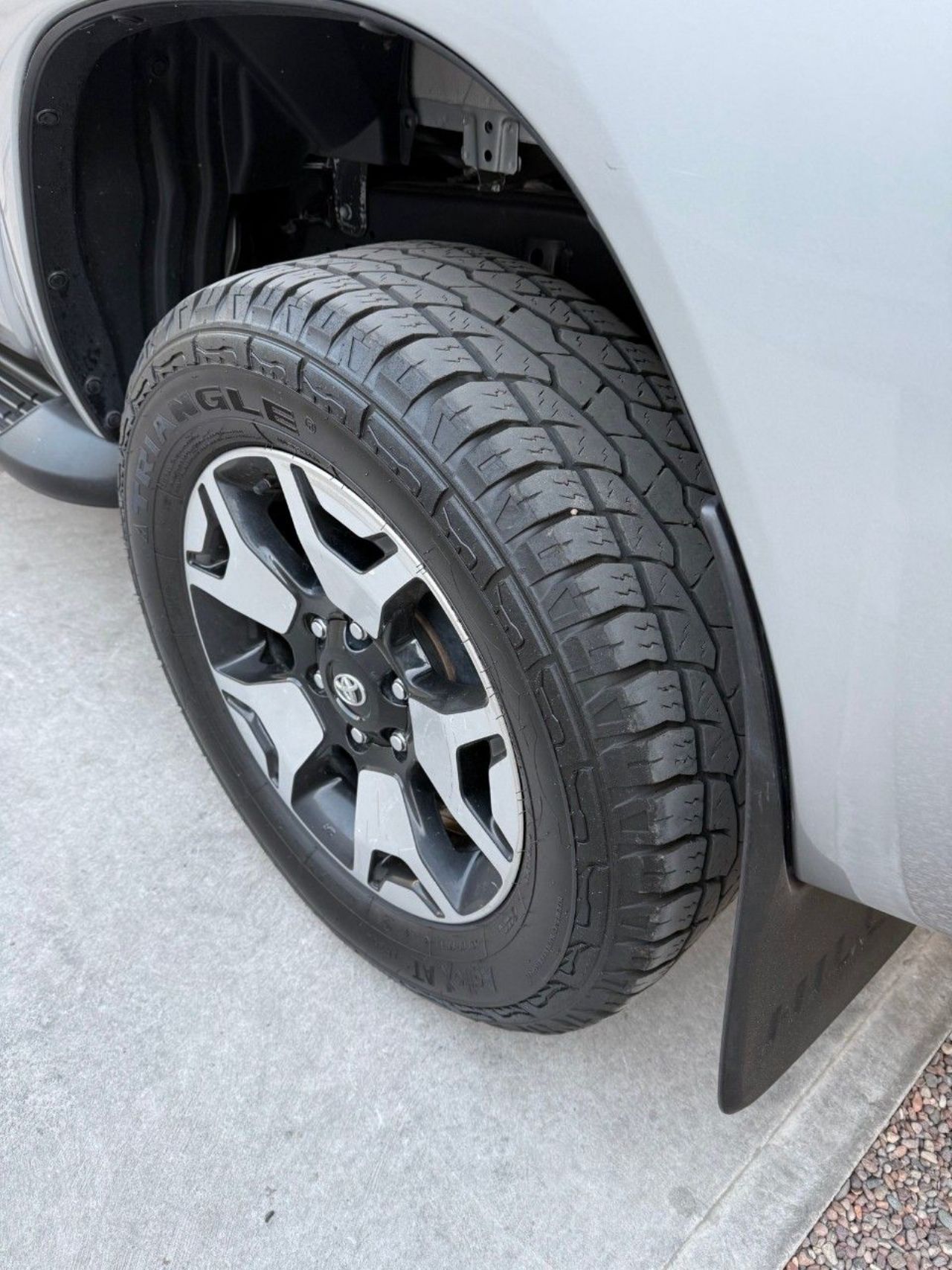 Toyota Hilux Usada Financiado en Mendoza, deRuedas