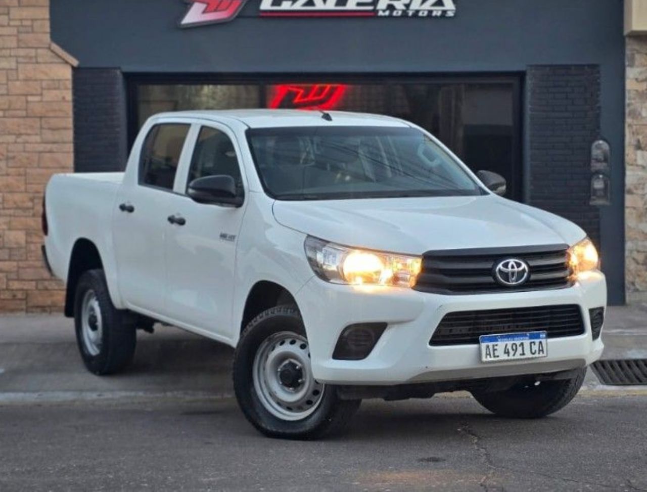 Toyota Hilux Usada en Mendoza, deRuedas