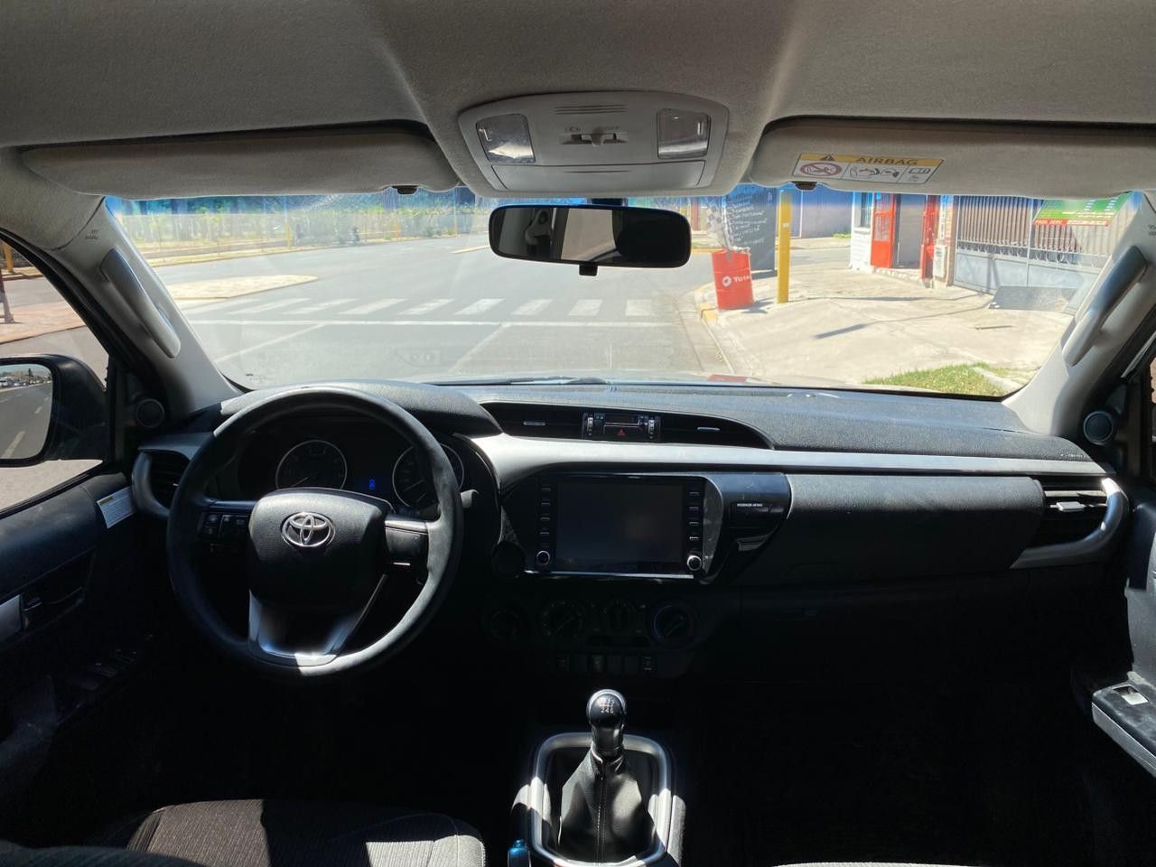 Toyota Hilux Usada Financiado en San Juan, deRuedas