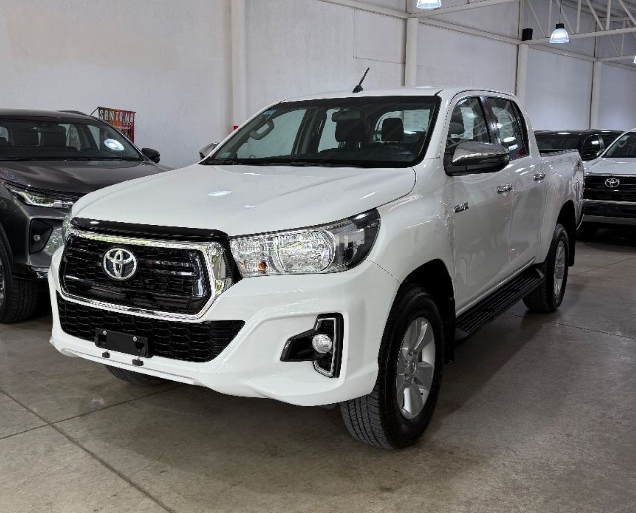 Toyota Hilux Usada Financiado en Mendoza, deRuedas