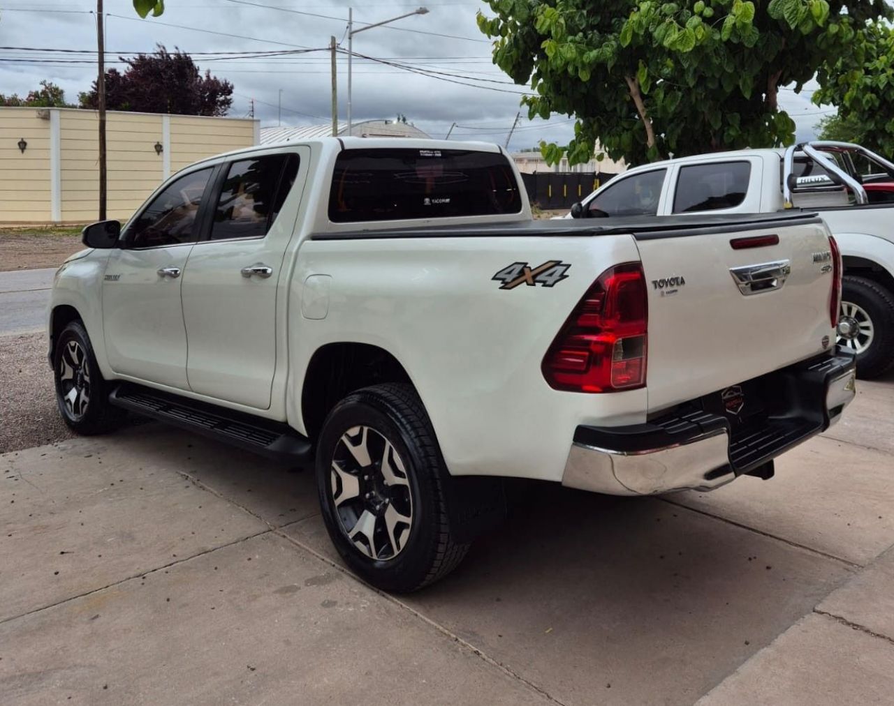 Toyota Hilux Usada Financiado en Mendoza, deRuedas