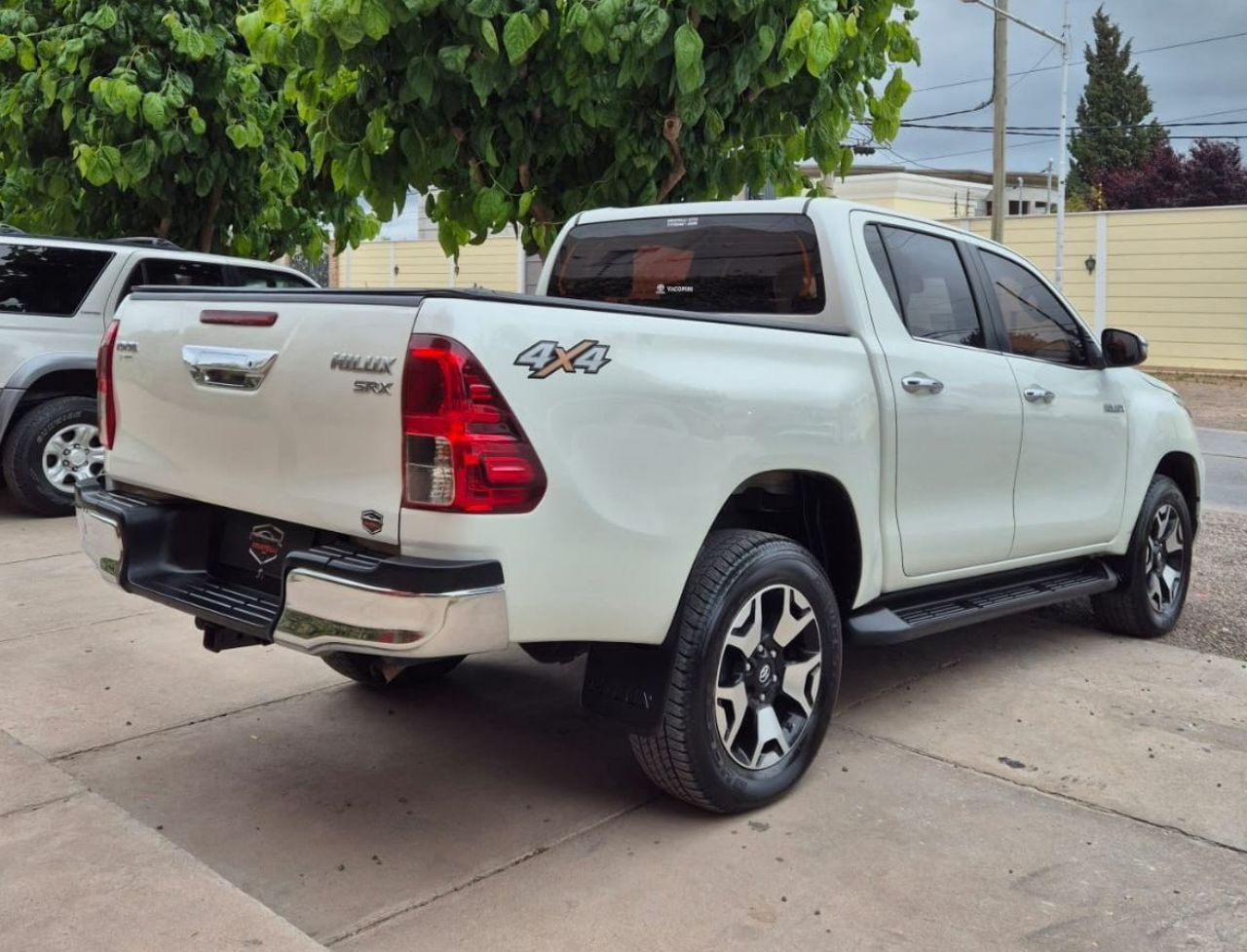 Toyota Hilux Usada Financiado en Mendoza, deRuedas