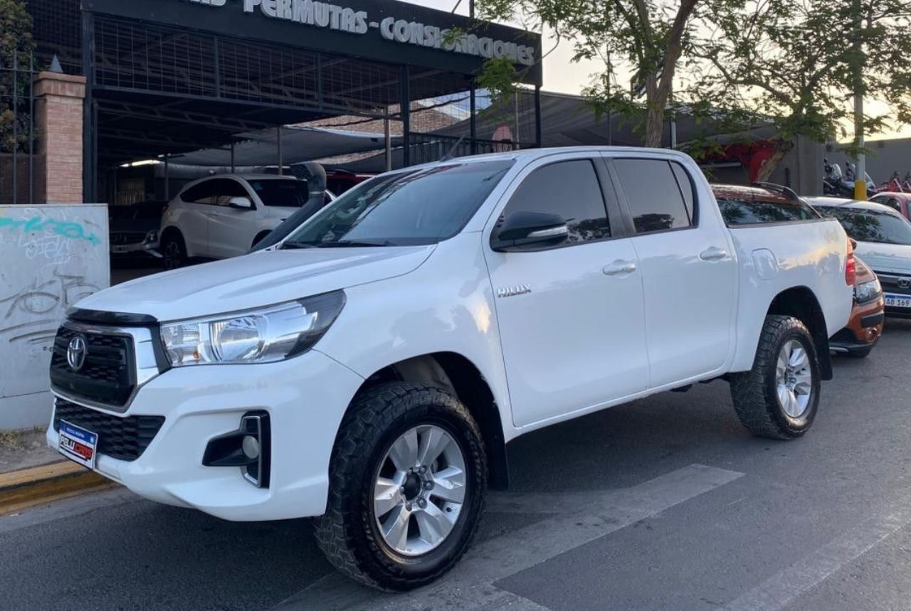 Toyota Hilux Usada Financiado en San Juan, deRuedas