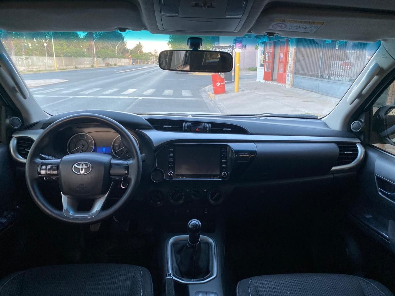 Toyota Hilux Usada Financiado en San Juan, deRuedas