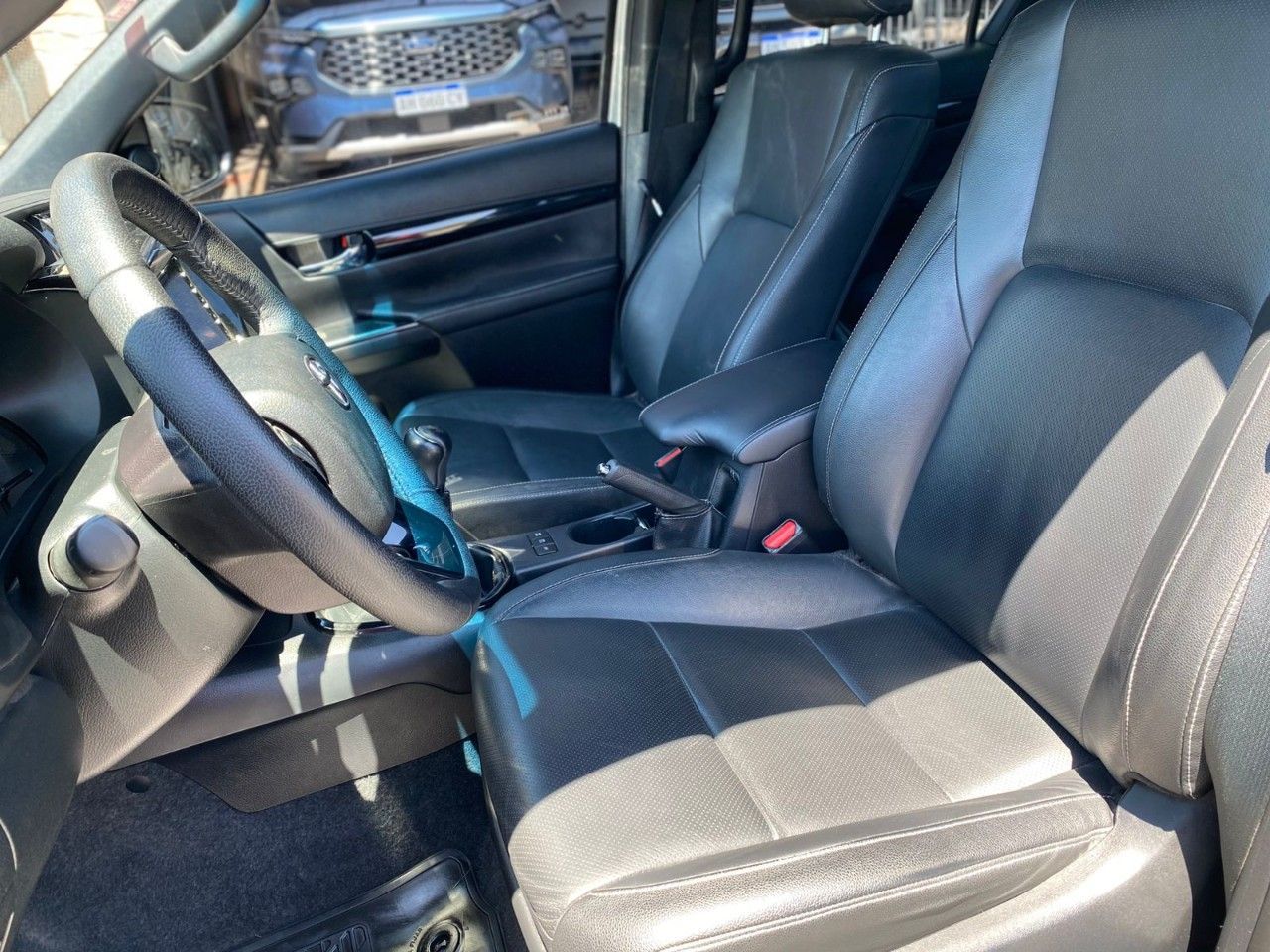 Toyota Hilux Usada Financiado en San Juan, deRuedas