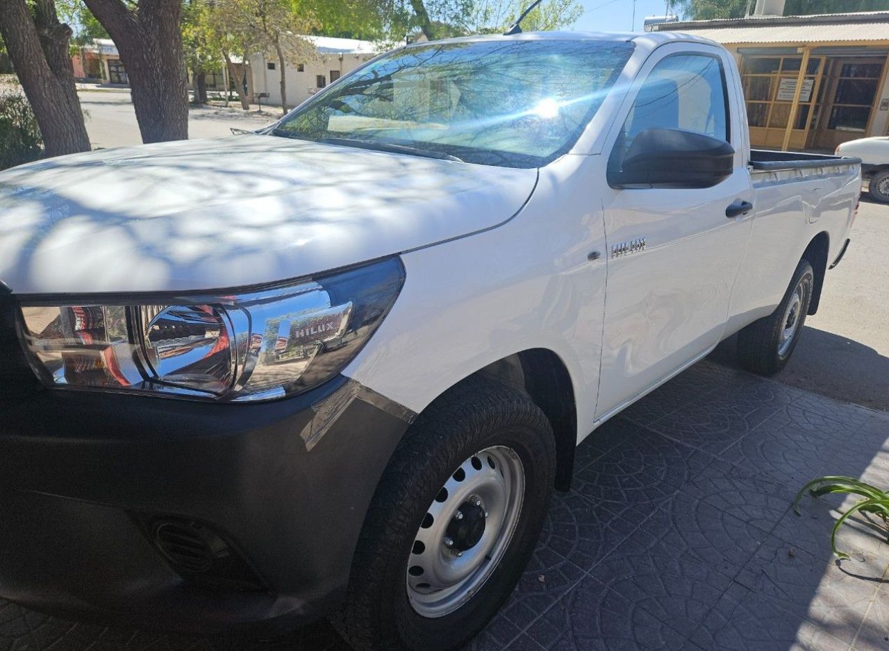 Toyota Hilux Usada en Mendoza, deRuedas