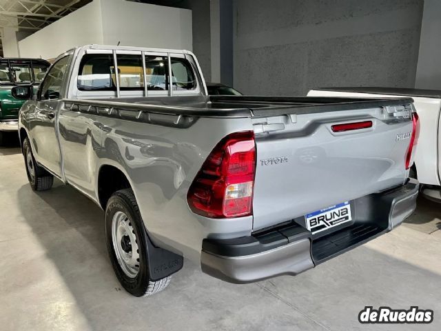 Toyota Hilux Usada en Mendoza, deRuedas