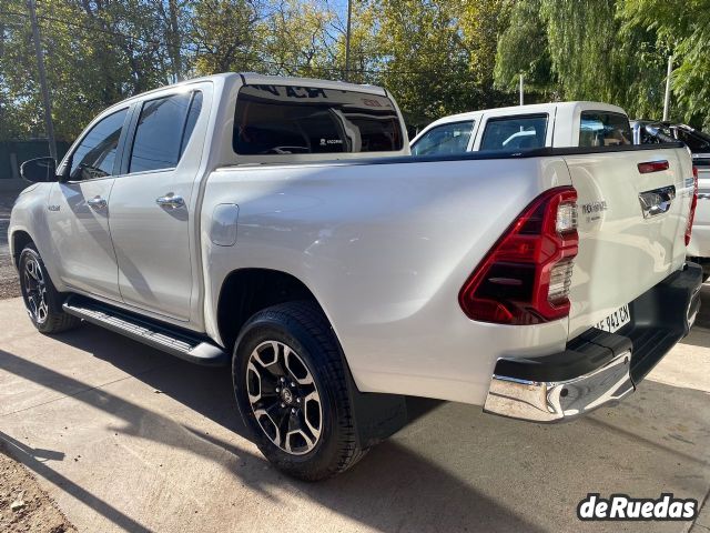 Toyota Hilux Usada en Mendoza, deRuedas