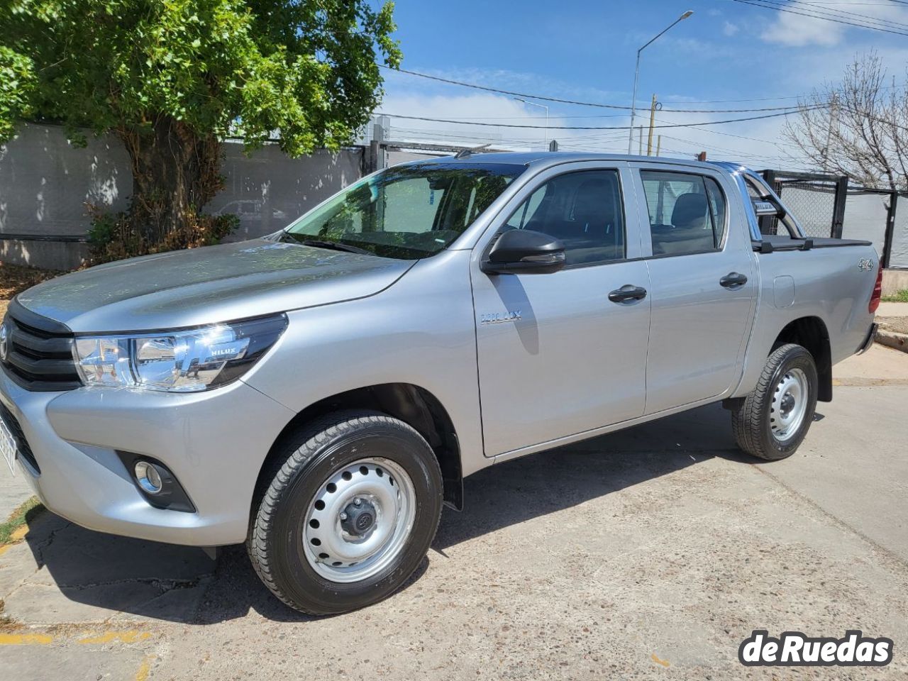 Toyota Hilux Usada en Mendoza, deRuedas
