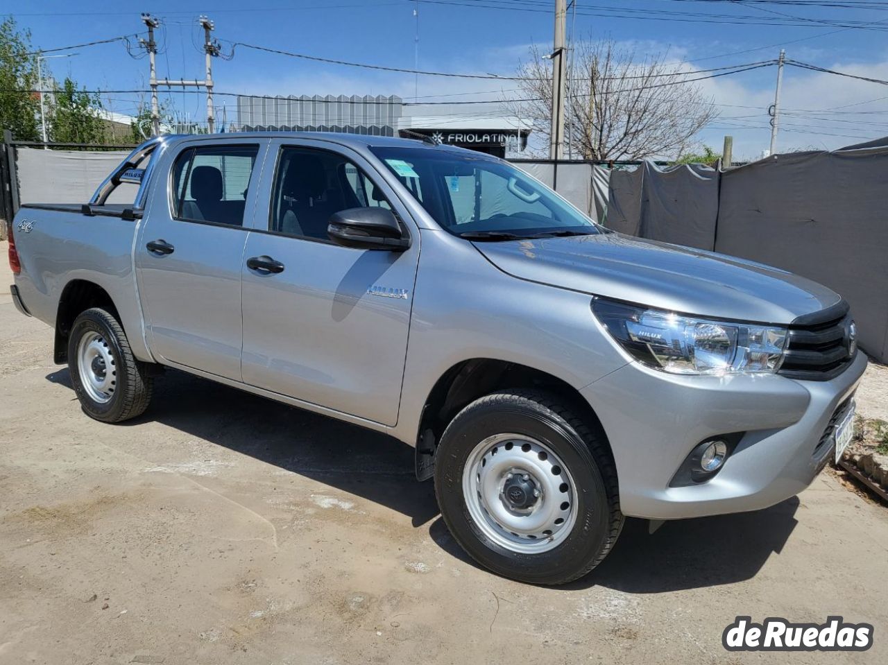 Toyota Hilux Usada en Mendoza, deRuedas