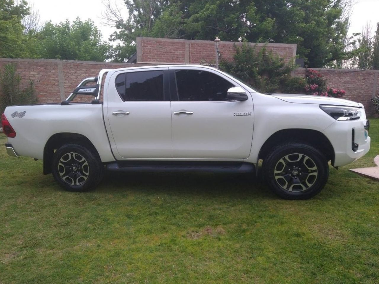 Toyota Hilux Usada en Mendoza, deRuedas