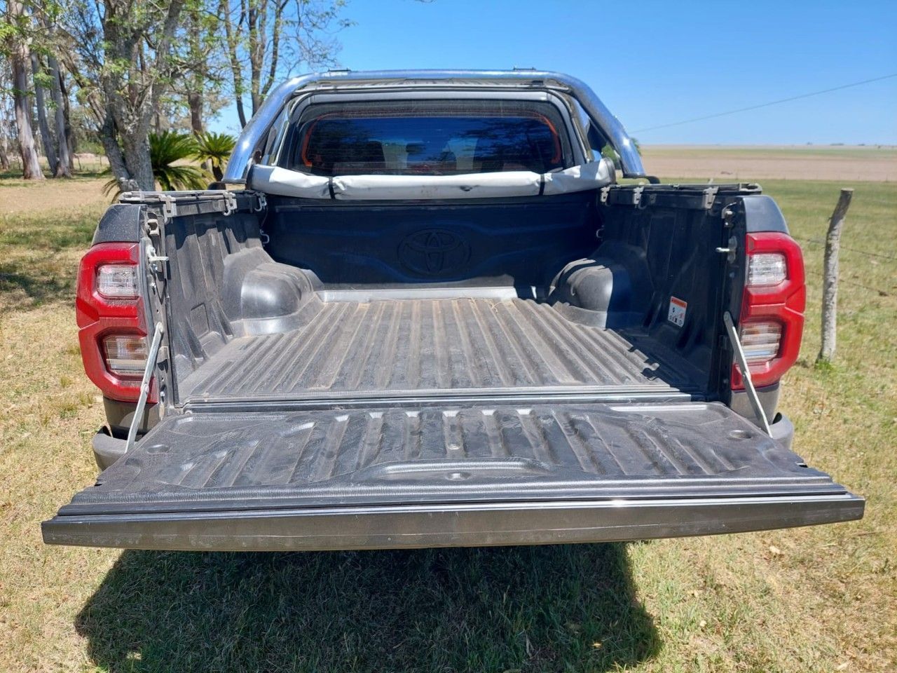 Toyota Hilux Usada en Buenos Aires, deRuedas