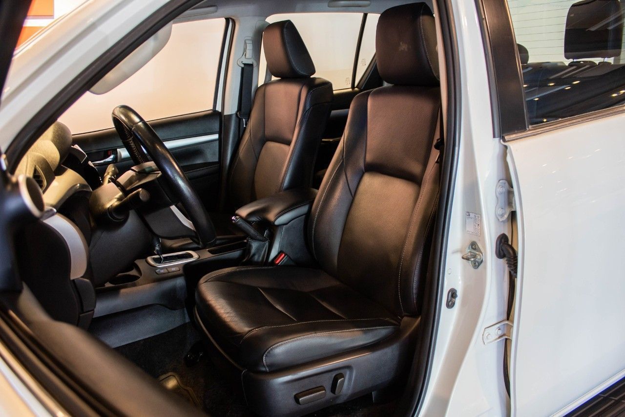 Toyota Hilux Usada en Córdoba, deRuedas