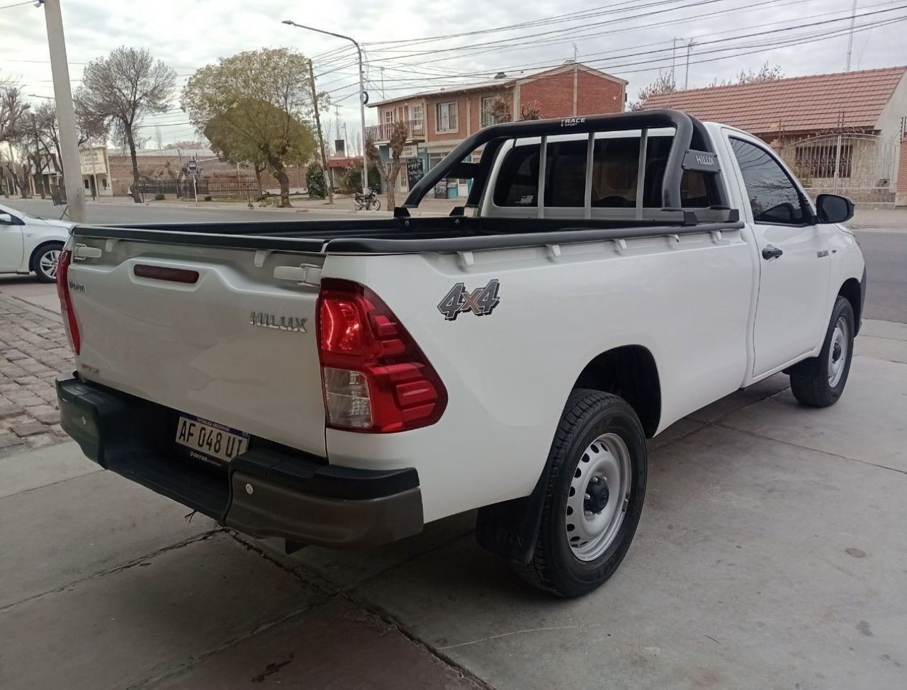 Toyota Hilux Usada en Mendoza, deRuedas