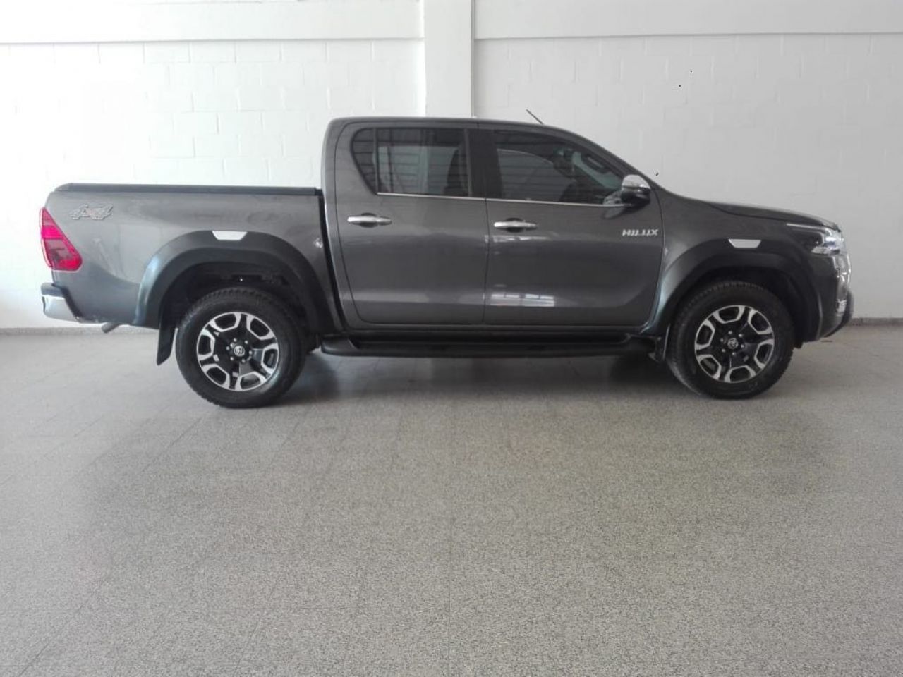 Toyota Hilux Usada en San Luis, deRuedas