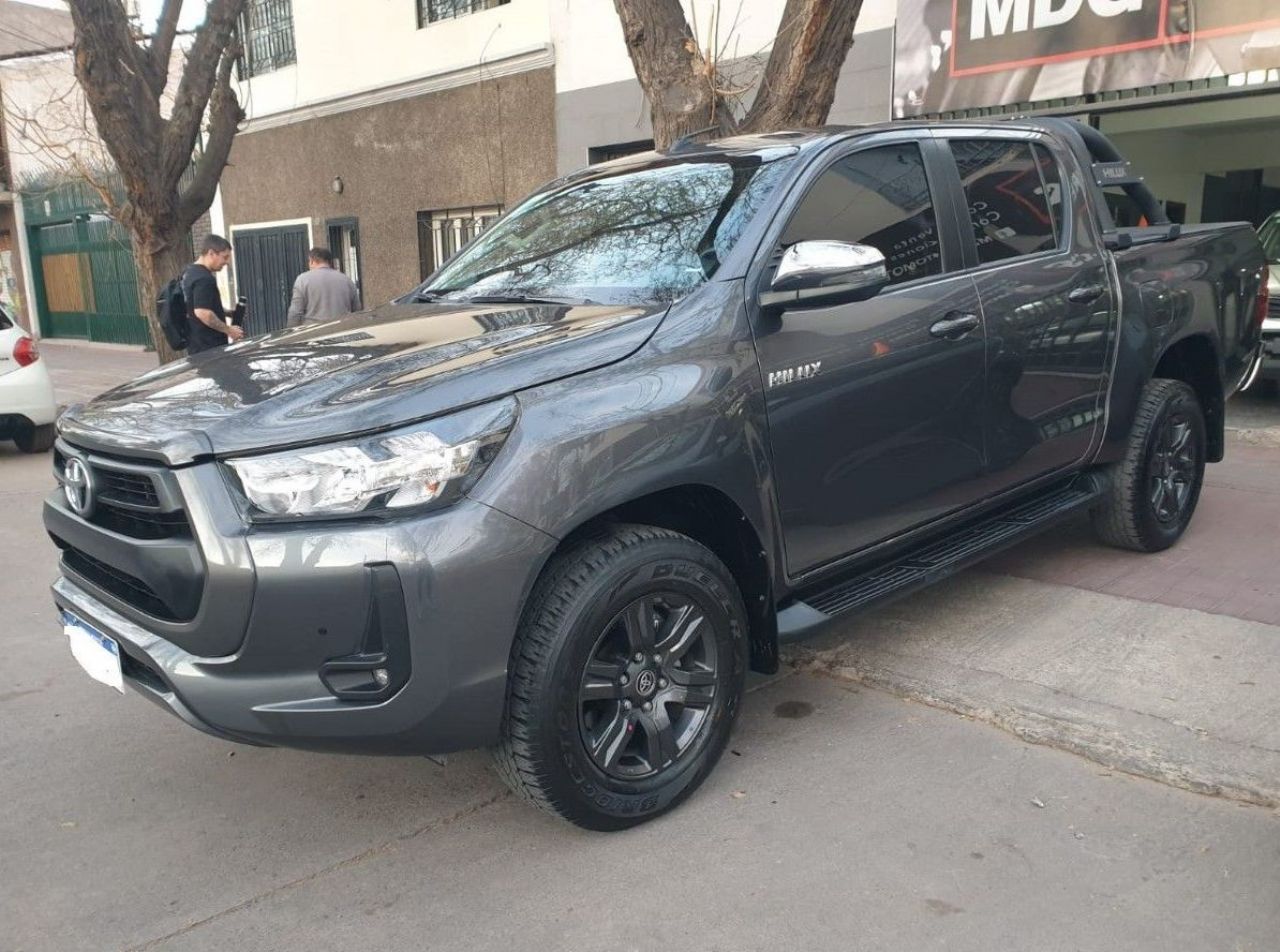 Toyota Hilux Usada en Mendoza, deRuedas