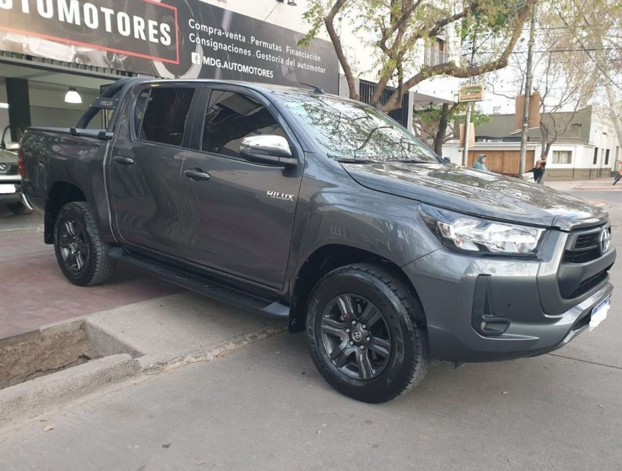 Toyota Hilux Usada en Mendoza, deRuedas