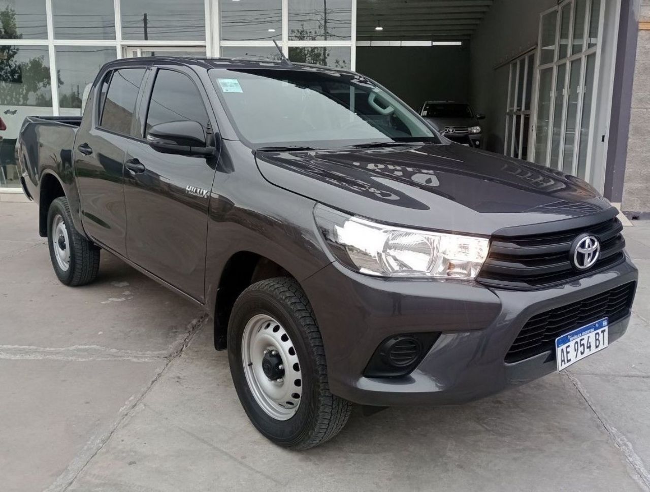 Toyota Hilux Usada en Mendoza, deRuedas