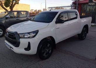 Toyota Hilux Usada en Mendoza Financiado