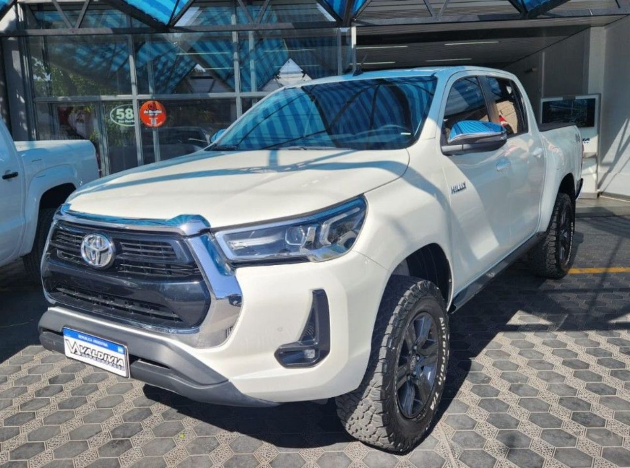 Toyota Hilux Usada en Mendoza, deRuedas