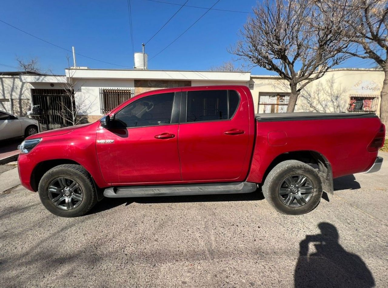 Toyota Hilux Usada en Mendoza, deRuedas