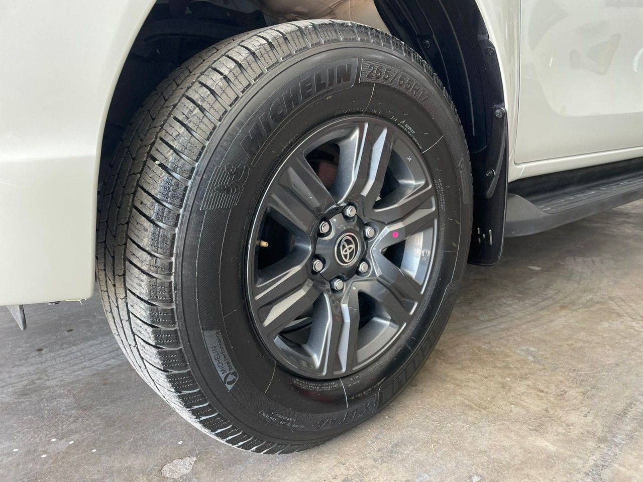 Toyota Hilux Usada en San Juan, deRuedas