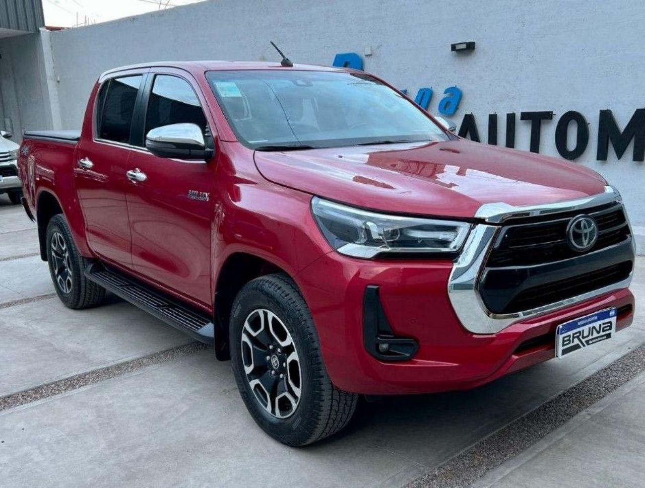 Toyota Hilux Usada en Mendoza, deRuedas