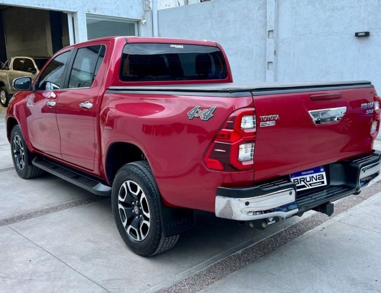 Toyota Hilux Usada en Mendoza, deRuedas