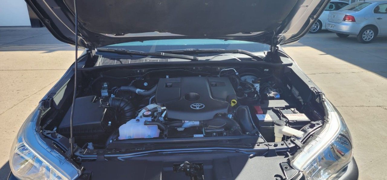 Toyota Hilux Usada en Mendoza, deRuedas