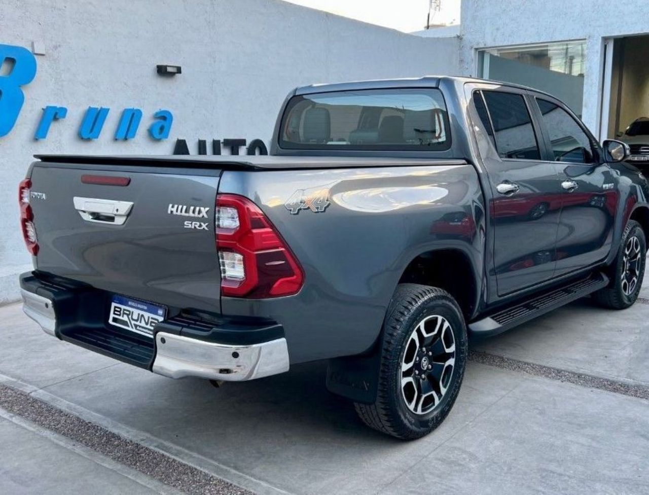 Toyota Hilux Usada en Mendoza, deRuedas